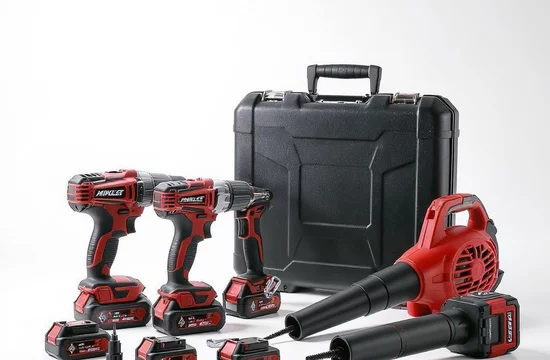 Бесплатный инструмент Milwaukee