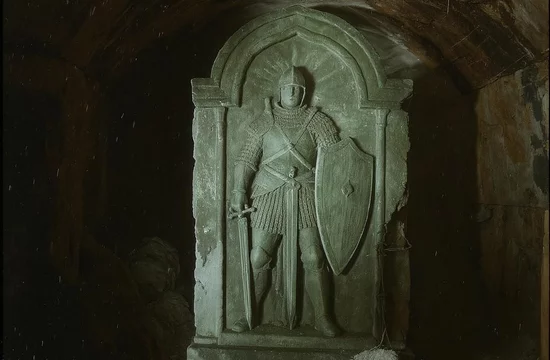 Уникальная гробница рыцаря