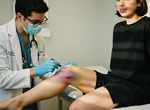 Может ли синяк от массажера оказаться симптомом цинги?