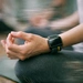 Станет ли Motorola Moto Watch Fit идеальным бюджетным устройством для любителей йоги?
