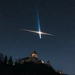Комета и метеорит нарисовали букву X над чешским замком